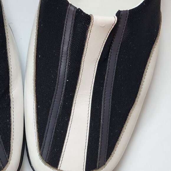 Women’s Golf Shoes — Walter Genuin —(Black/White with Grey Stripes) — - Picture 3 of 6